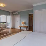 Royal 3bdr With Balcony & River View By Lovelystay Appartamento Lisbona