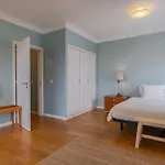Royal 3bdr With Balcony & River View By Lovelystay Appartamento Lisbona
