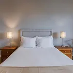 Royal 3bdr With Balcony & River View By Lovelystay Appartamento *