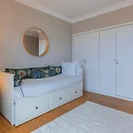 Royal 3bdr With Balcony & River View By Lovelystay Lisbona