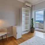 Royal 3bdr With Balcony & River View By Lovelystay * Lisbona