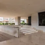 Διαμέρισμα Royal 3bdr With Balcony & River View By Lovelystay