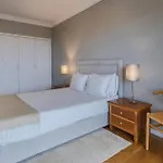 Apartman Royal 3bdr With Balcony & River View By Lovelystay