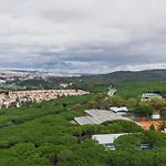 Apartament Royal 3bdr With Balcony & River View By Lovelystay *