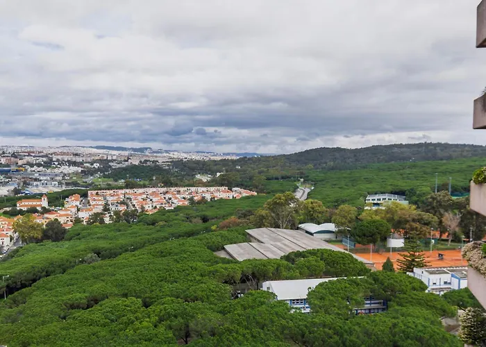 Διαμέρισμα Royal 3bdr With Balcony & River View By Lovelystay *