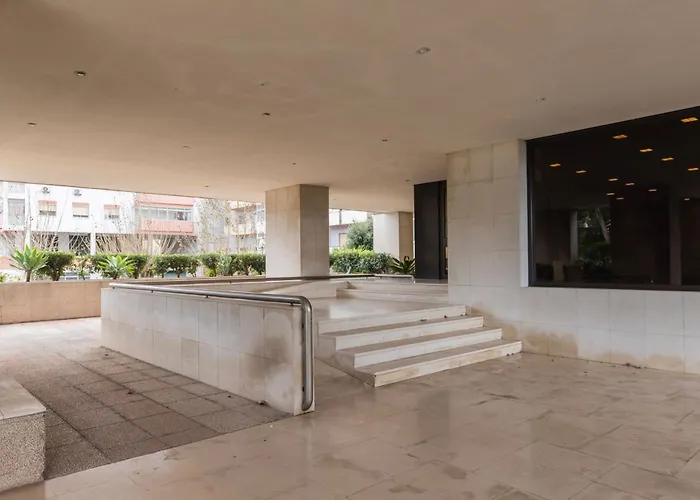 Apartament Royal 3bdr With Balcony & River View By Lovelystay